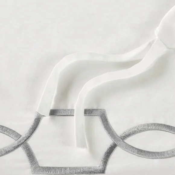 Croscill Home Villa 3 Piece Duvet Set Queen/Full Steel Gray - Picture 8 of 13